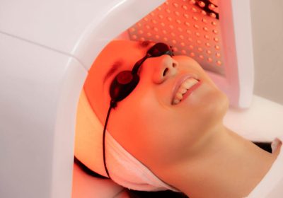 Red-Light-Therapy-Benefits-Side-Effects-Uses-1024x683
